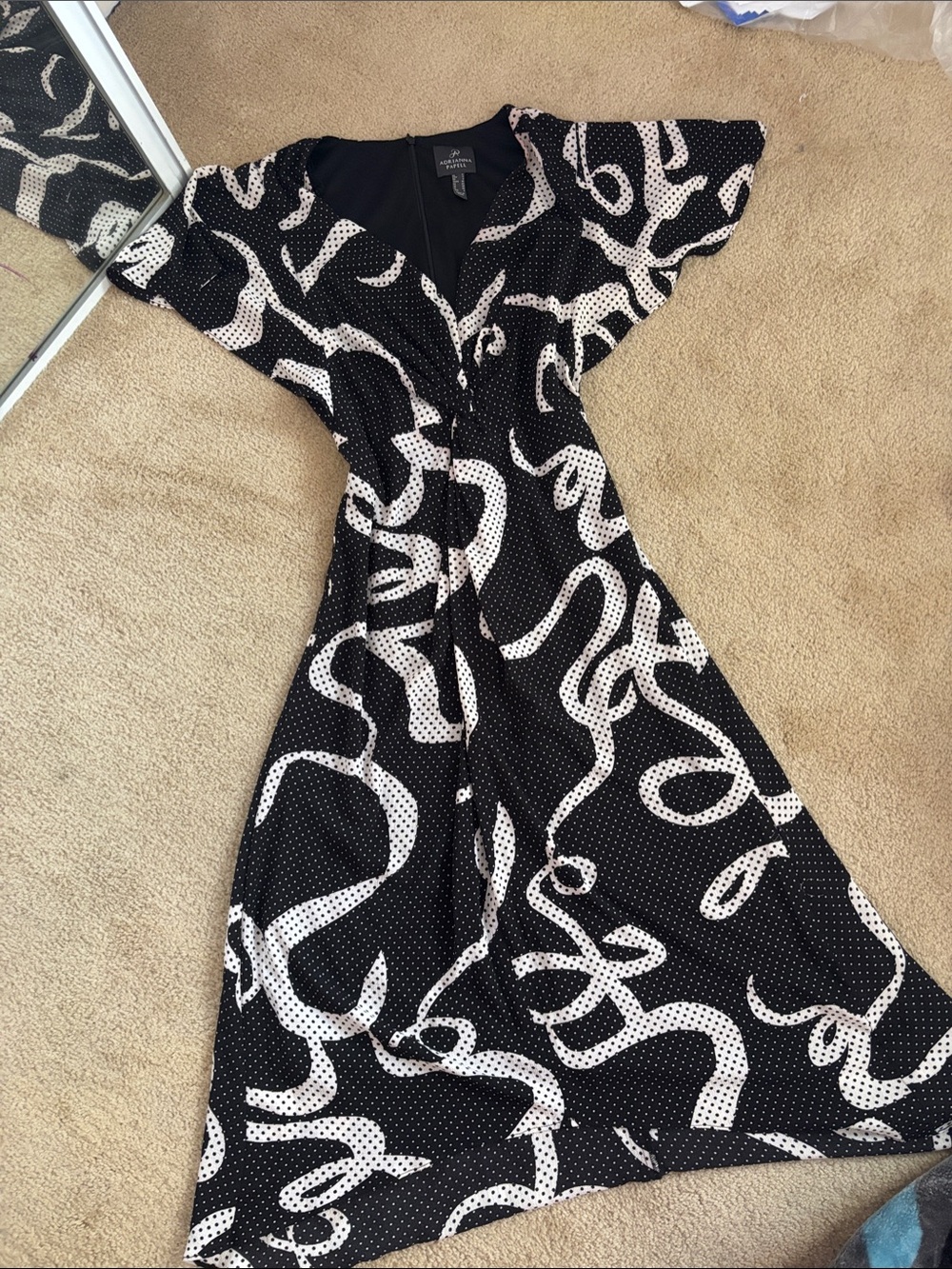 Adianna Papell Black and White Print midi Dress